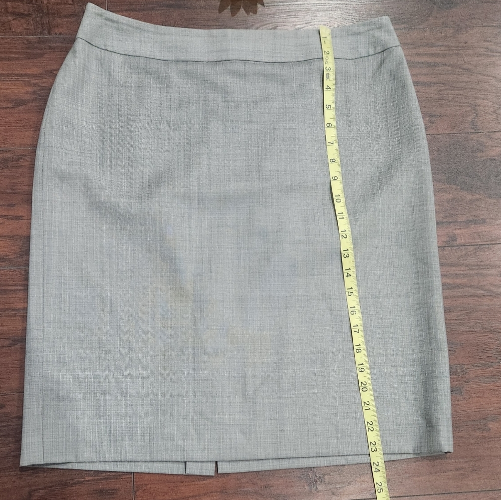 346 BROOKS BROTHERS Classic Gray Pencil Skirt 100% Wool 🤍 - Picture 5 of 6